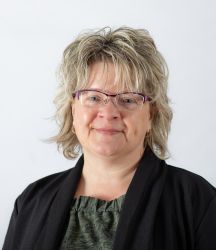 Lisa MacDonald, Office Manager